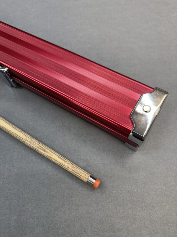 Blackball Tables 8 Ball Break Cue with Bullet Tip Fitted and 1 Piece Red Aluminium Case Bundle