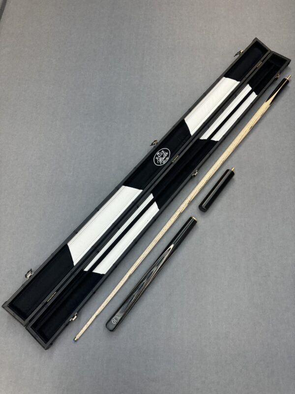 Taylor Made Crushed Dark Red 3/4 Jointed Ash Pool Cue And Case Set