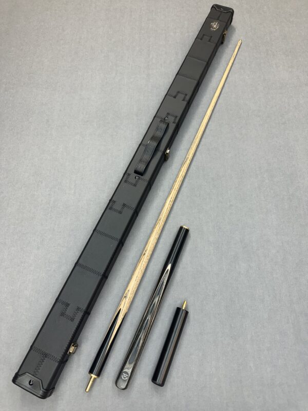 Taylor Made Crushed Dark Red 3/4 Jointed Ash Pool Cue And Case Set