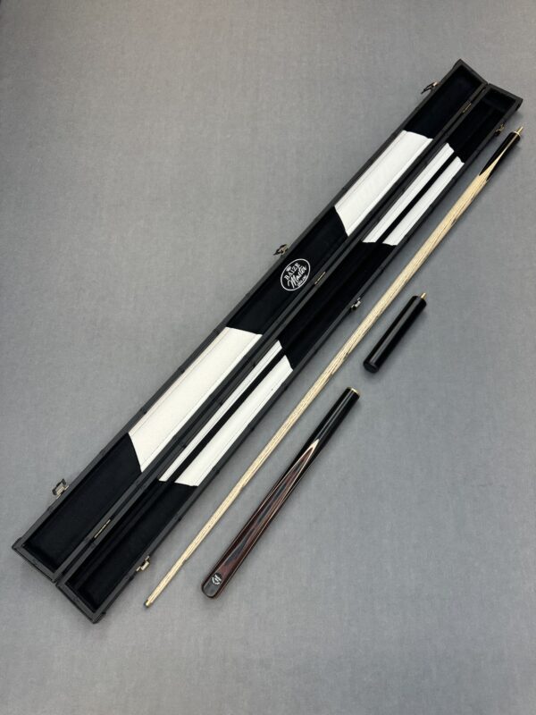 Taylor Made Crushed Dark Red 3/4 Jointed Ash Pool Cue And Case Set