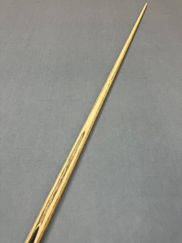 Ton Praram III pool snooker cue