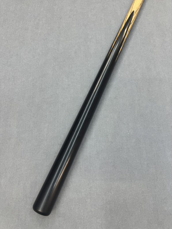 Ton Praram III pool snooker cue